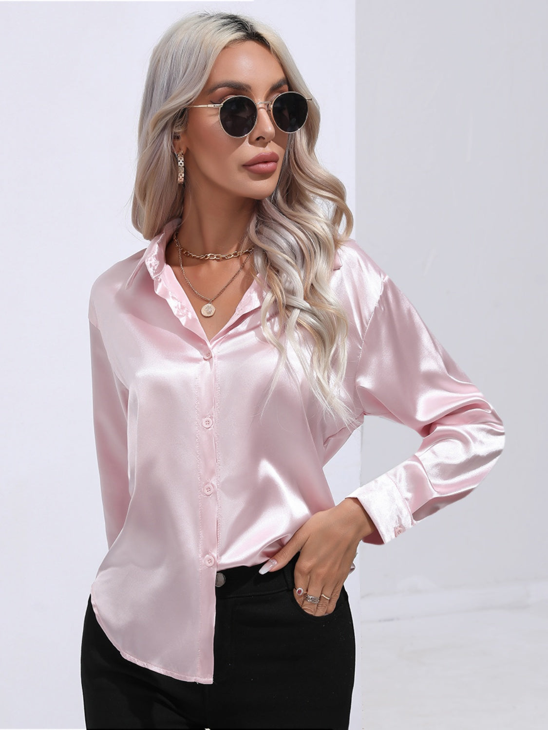 Collared Neck Buttoned Long Sleeve Shirt